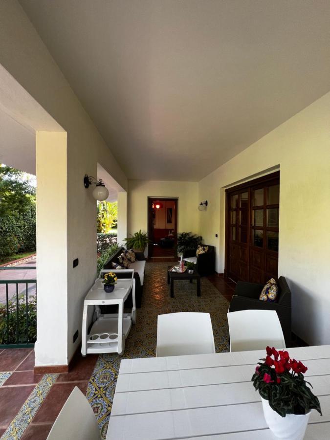 Villa Fugari Mondello Palermo Eksteriør bilde