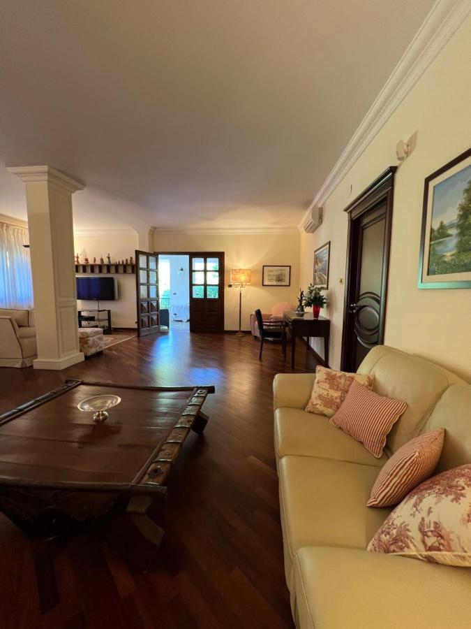Villa Fugari Mondello Palermo Eksteriør bilde