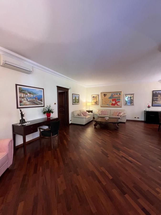 Villa Fugari Mondello Palermo Eksteriør bilde