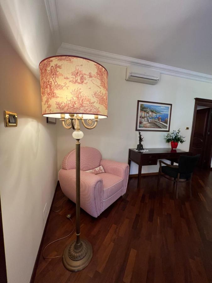 Villa Fugari Mondello Palermo Eksteriør bilde